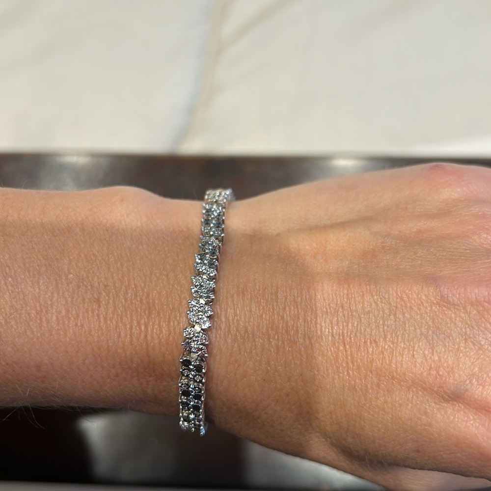 Diamond bracelet